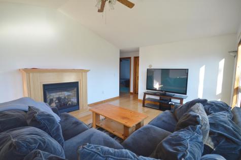 21 Mccarty Road Glenburn ME 04401