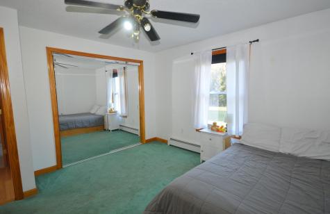 21 Mccarty Road Glenburn ME 04401