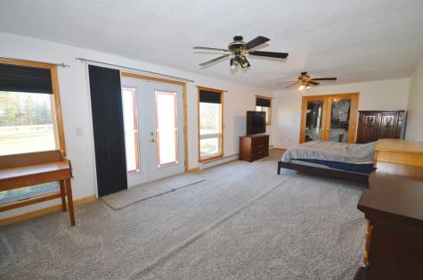 21 Mccarty Road Glenburn ME 04401