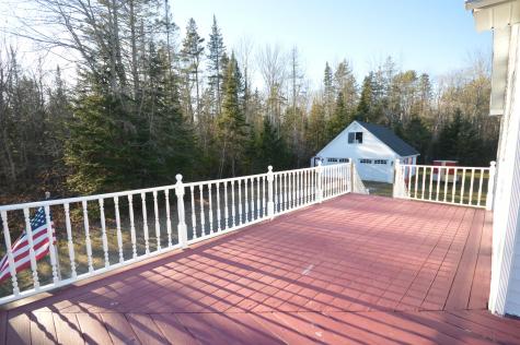 21 Mccarty Road Glenburn ME 04401