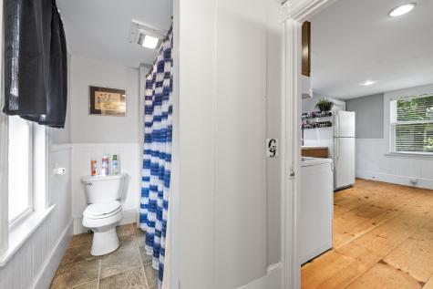 68 Newbury Street Auburn ME 04210