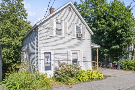 68 Newbury Street Auburn ME 04210
