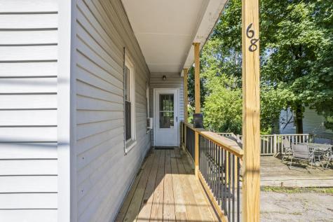 68 Newbury Street Auburn ME 04210