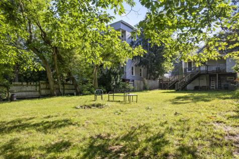 68 Newbury Street Auburn ME 04210