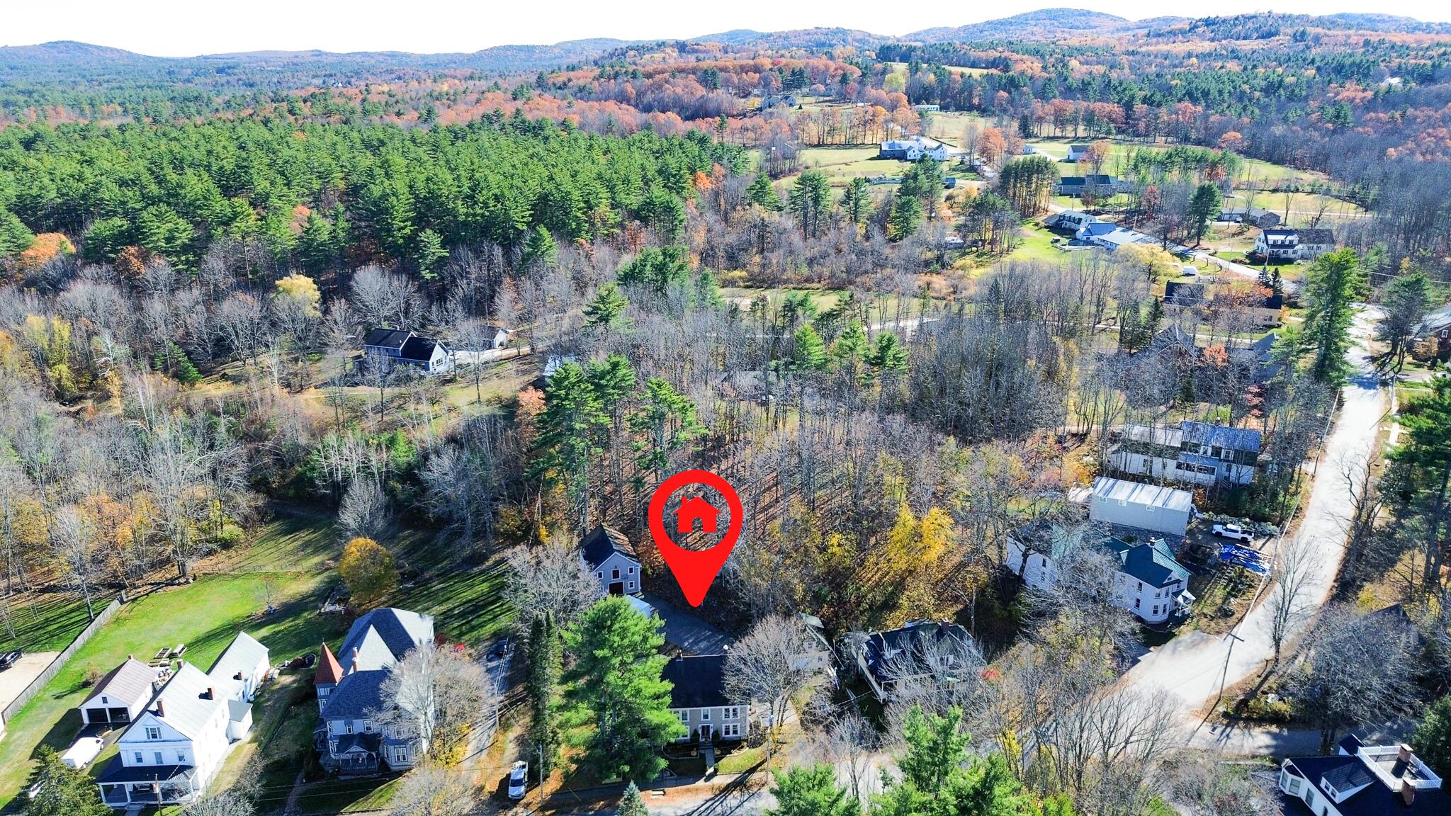 22 High Road Cornish ME 04020