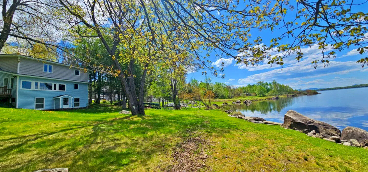 15 Lake Street Jackman ME 04945