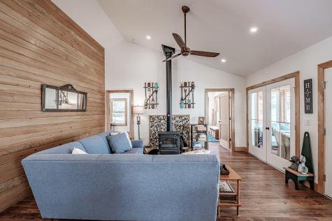 47 Briggs Lane Oxford ME 04270