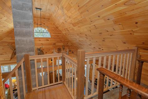 934 New Vineyard Road Farmington ME 04938