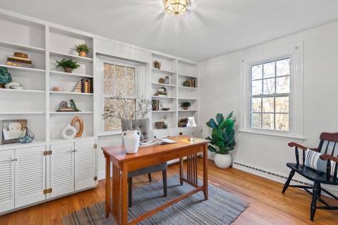 305 Fowler Road Cape Elizabeth ME 04107