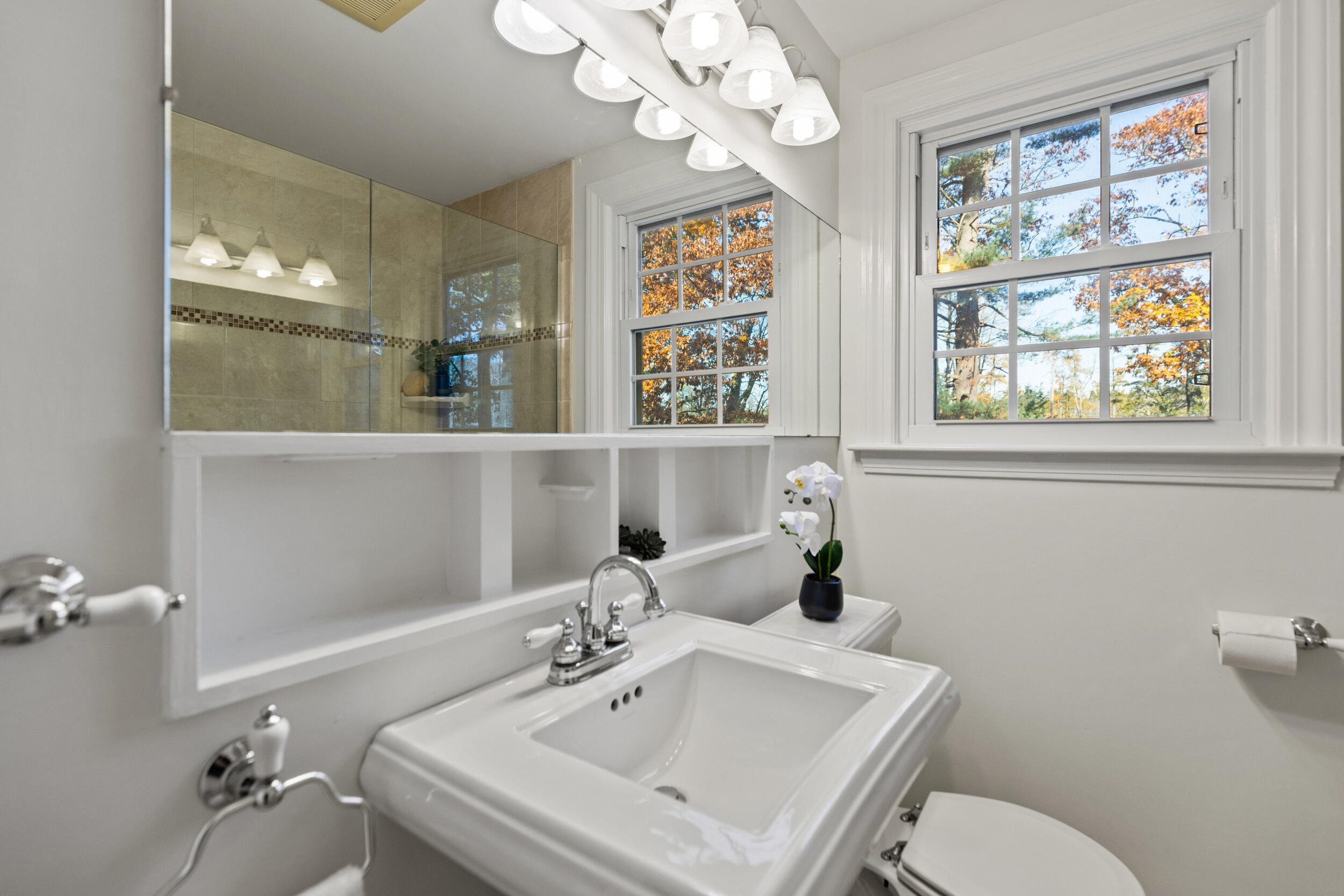 305 Fowler Road Cape Elizabeth ME 04107