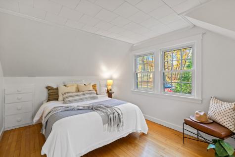 305 Fowler Road Cape Elizabeth ME 04107