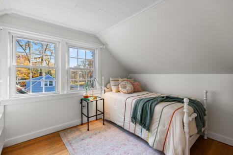 305 Fowler Road Cape Elizabeth ME 04107