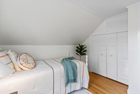 305 Fowler Road Cape Elizabeth ME 04107