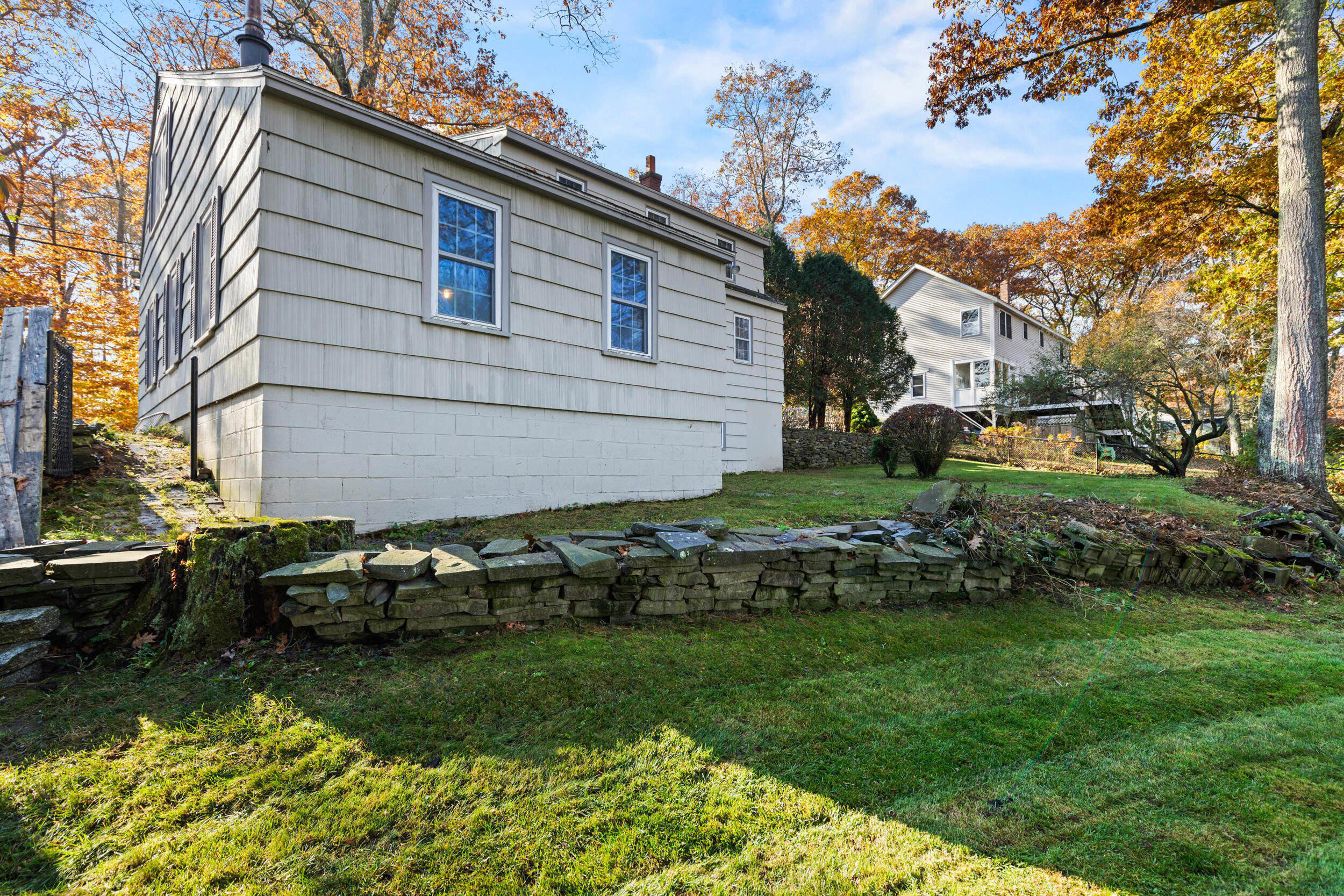 305 Fowler Road Cape Elizabeth ME 04107