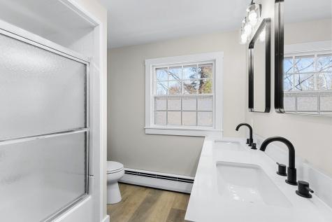 11 Brescia Court Waterville ME 04901