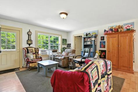 27 Mountain View Road Leeds ME 04263