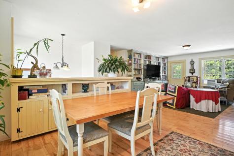 27 Mountain View Road Leeds ME 04263