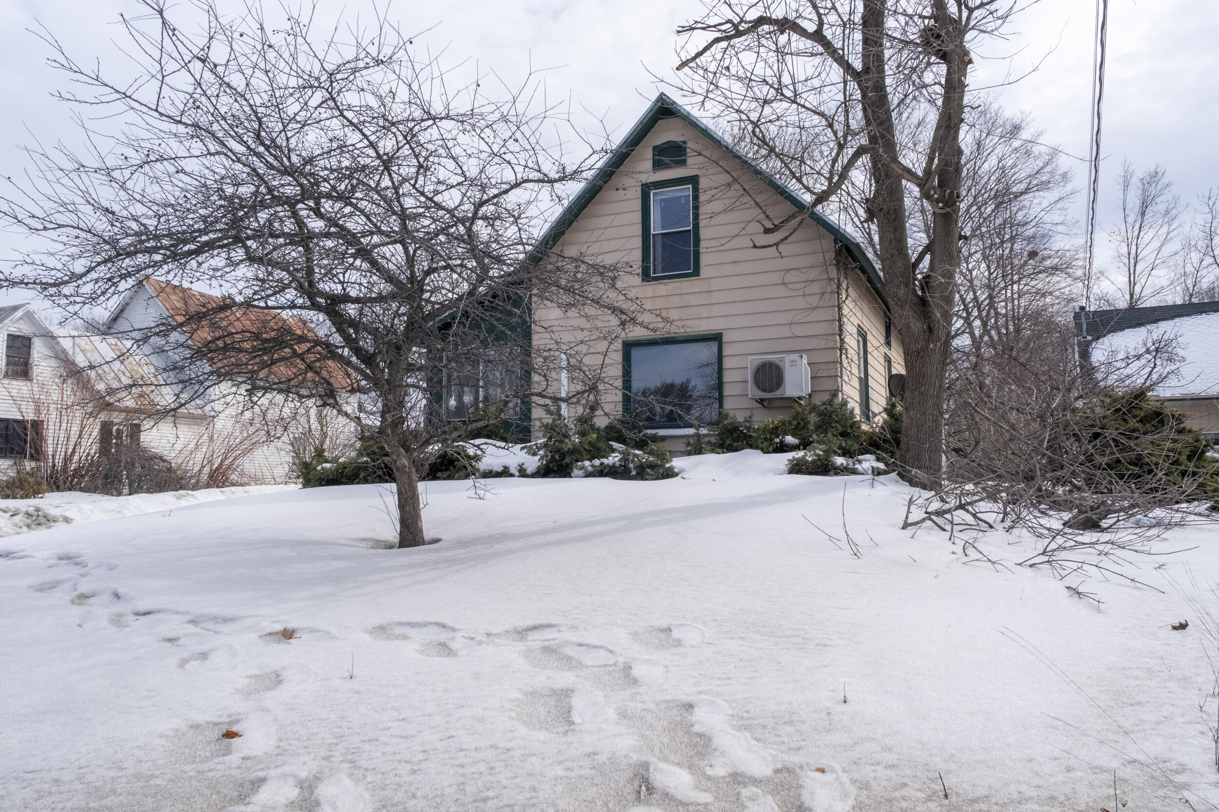 66 W Front Street Skowhegan ME 04976