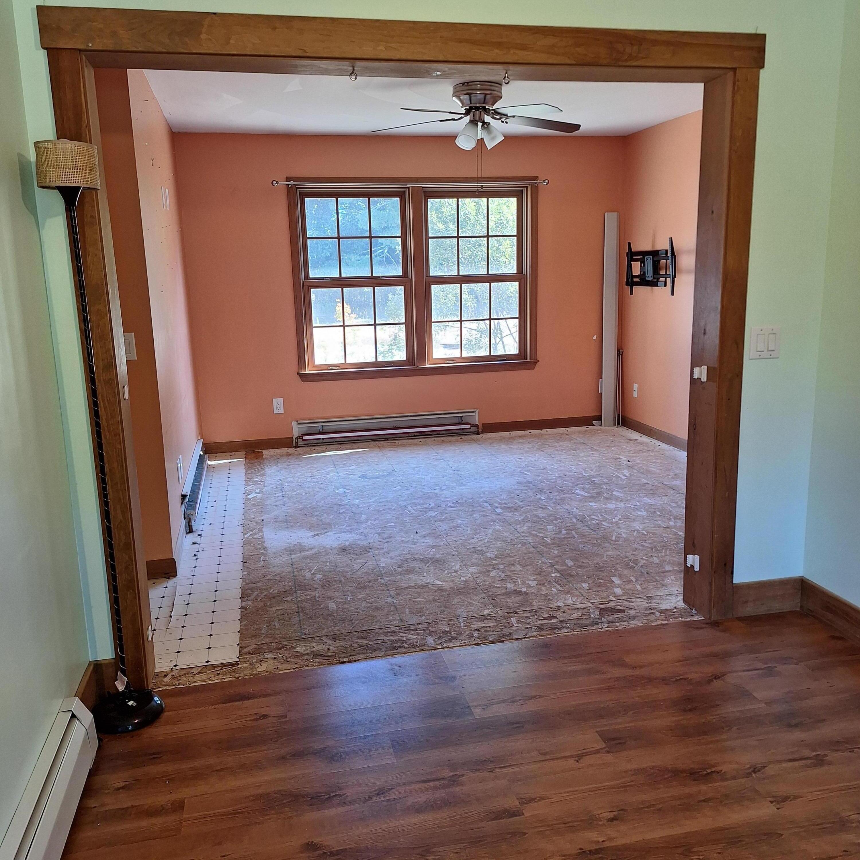 261 High Street Paris ME 04281