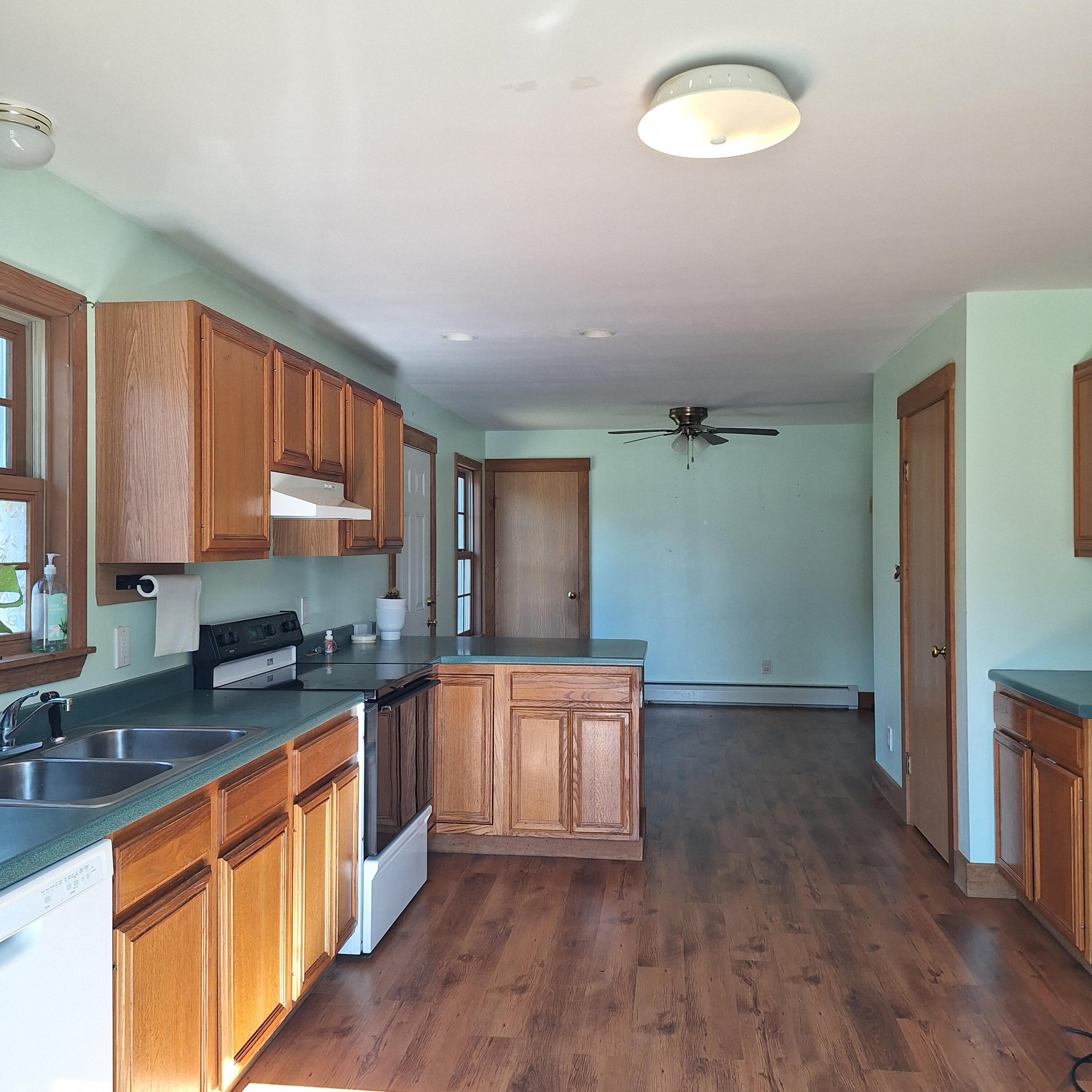 261 High Street Paris ME 04281