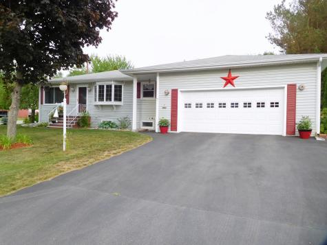 7 Bobby Street Lewiston ME 04240