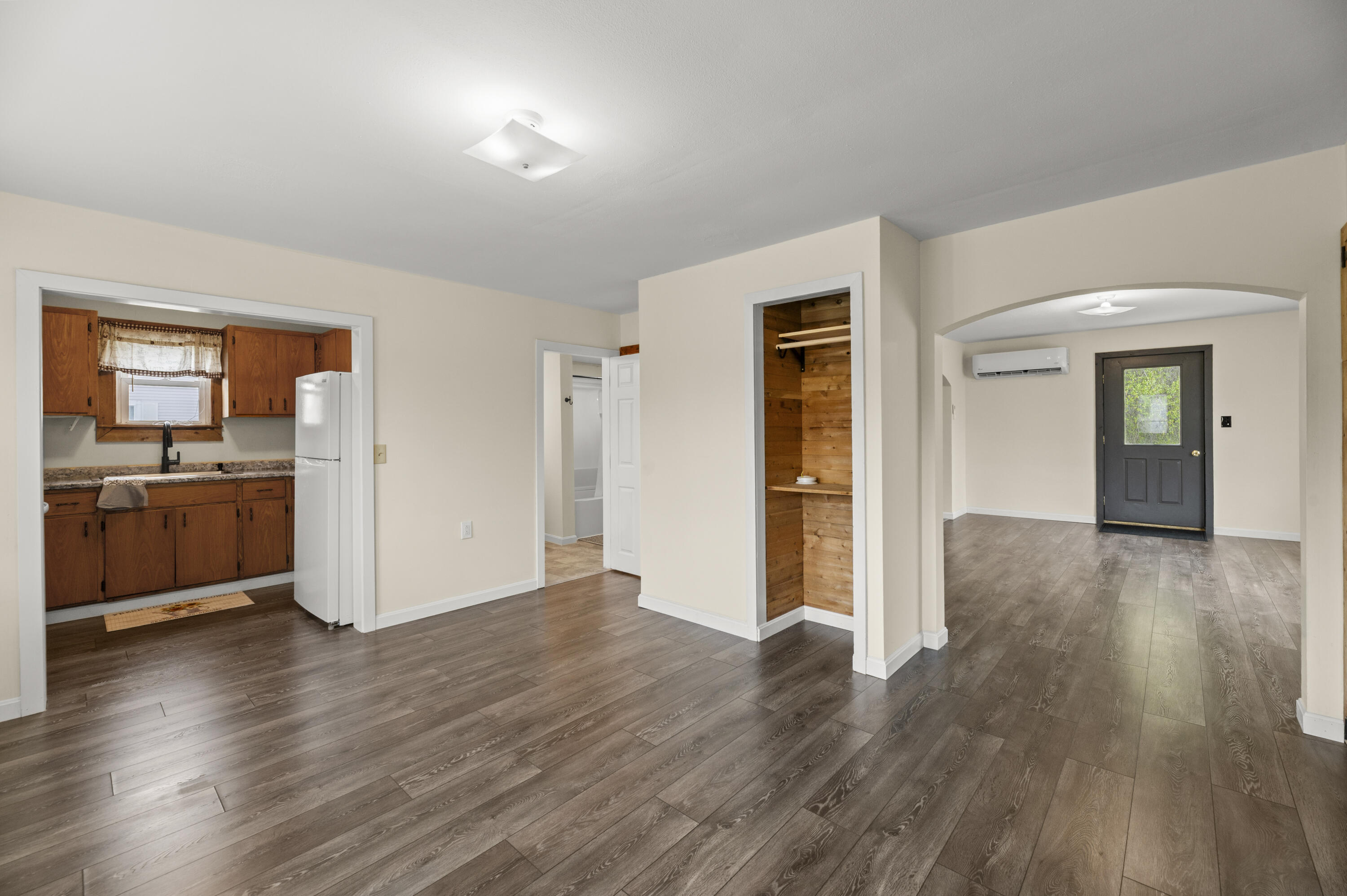15 Lagrange Road Howland ME 04448