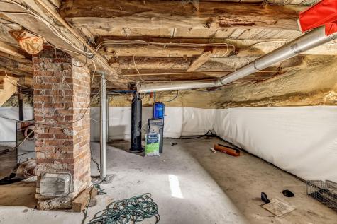 1699 Ohio Street Bangor ME 04401