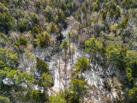 M4 L89-e Fiske Lane Bristol ME 04539