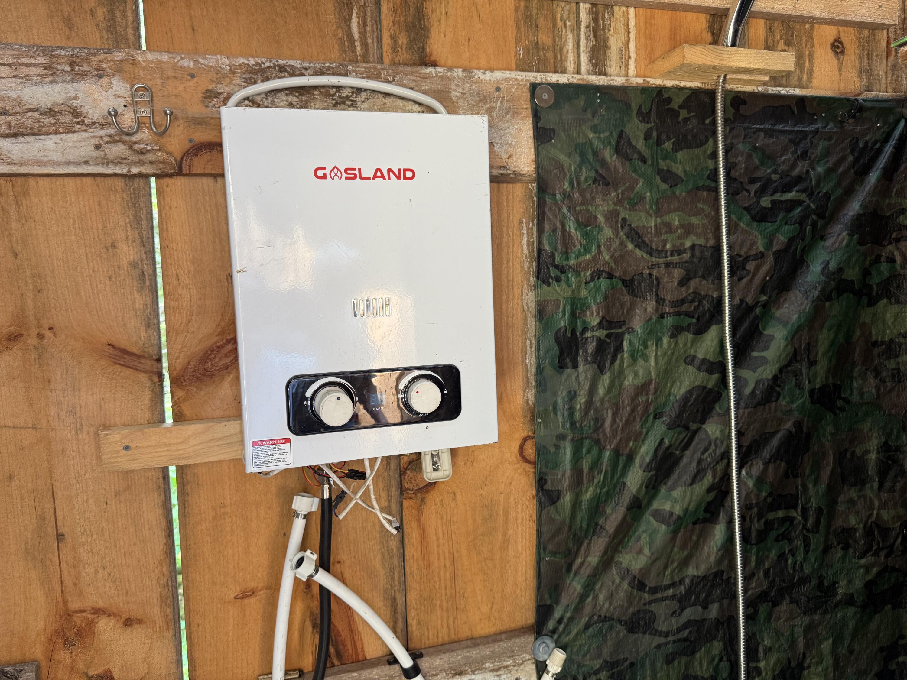 325 Calderwood Road Washington ME 04574