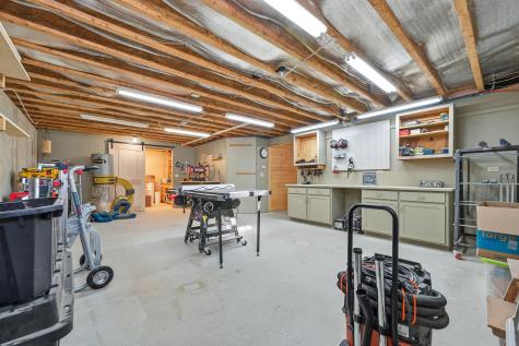 31 Harley Lane Bowdoin ME 04287