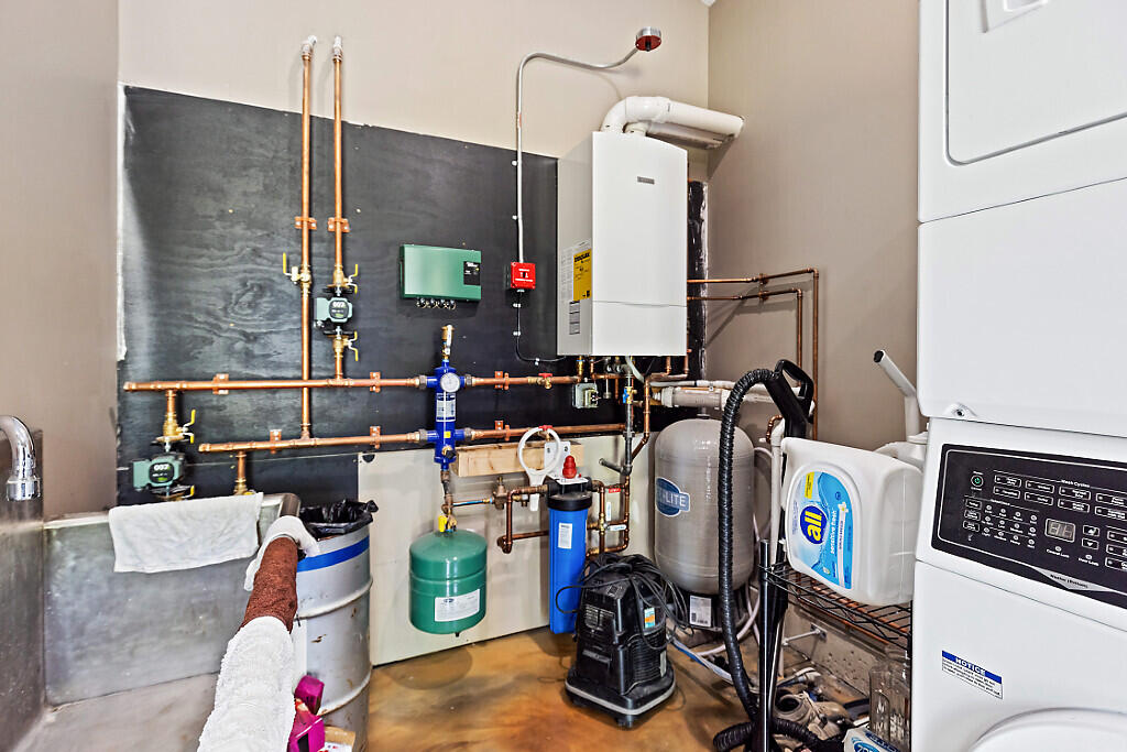 167 (house) Town Farm Road Anson ME 04958