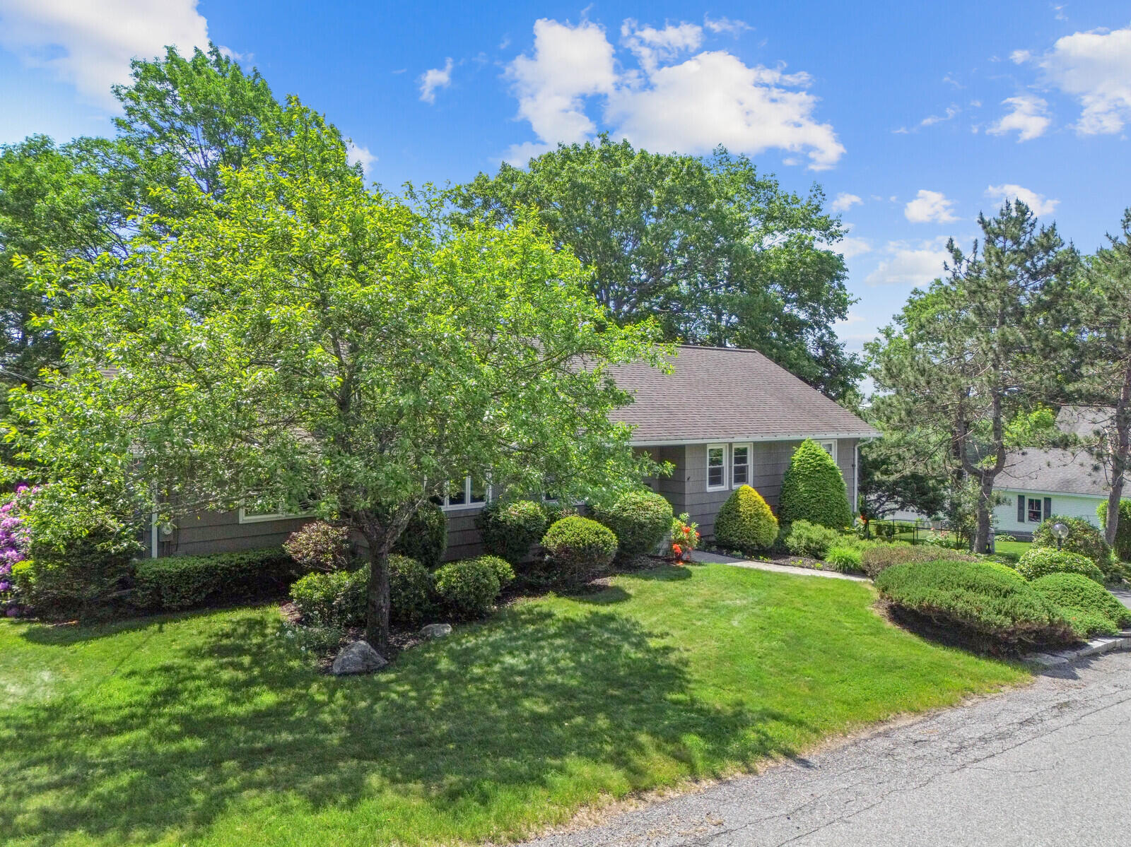 24 High Street Hallowell ME 04347