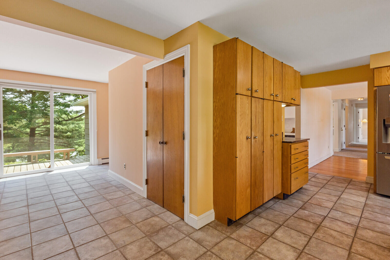 24 High Street Hallowell ME 04347