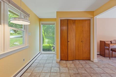 24 High Street Hallowell ME 04347