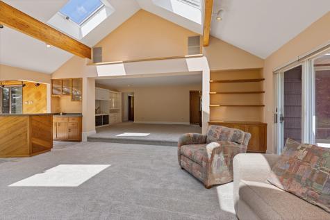 24 High Street Hallowell ME 04347