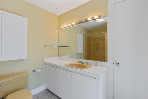 24 High Street Hallowell ME 04347