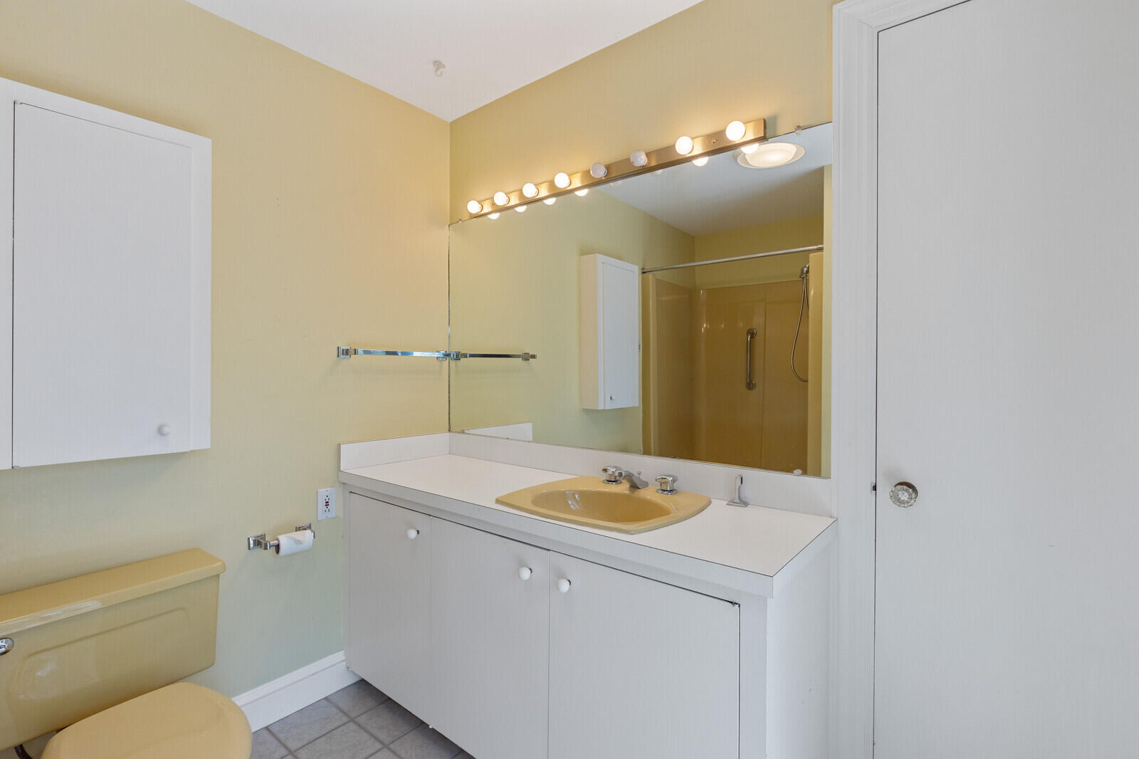 24 High Street Hallowell ME 04347