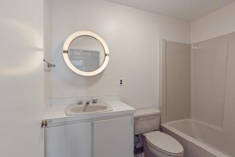 24 High Street Hallowell ME 04347