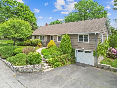 24 High Street Hallowell ME 04347