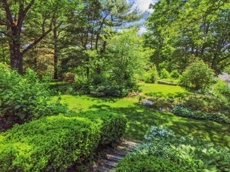 24 High Street Hallowell ME 04347