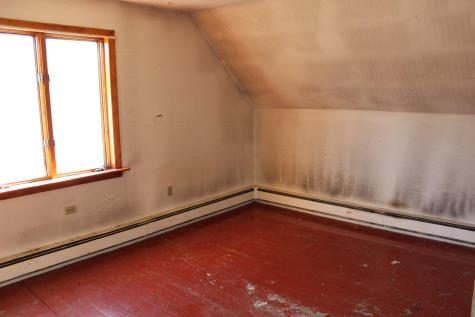 12 Jones Street Madison ME 04950