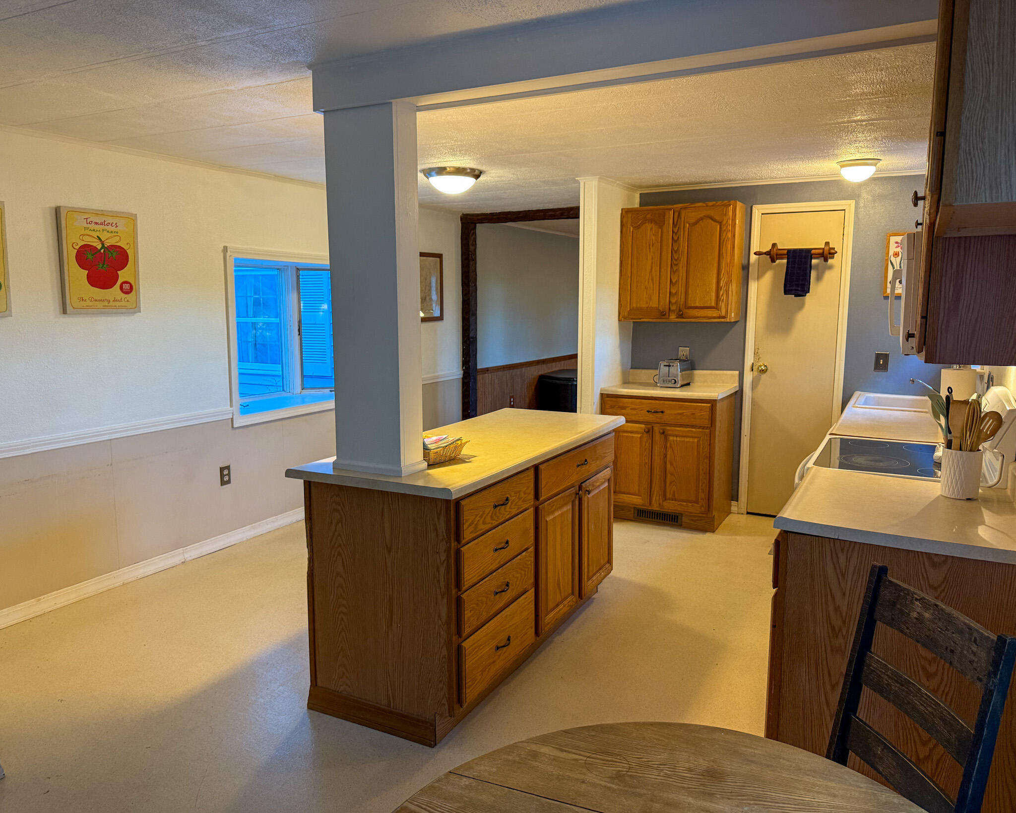 190 W Franklin Road Franklin ME 04634