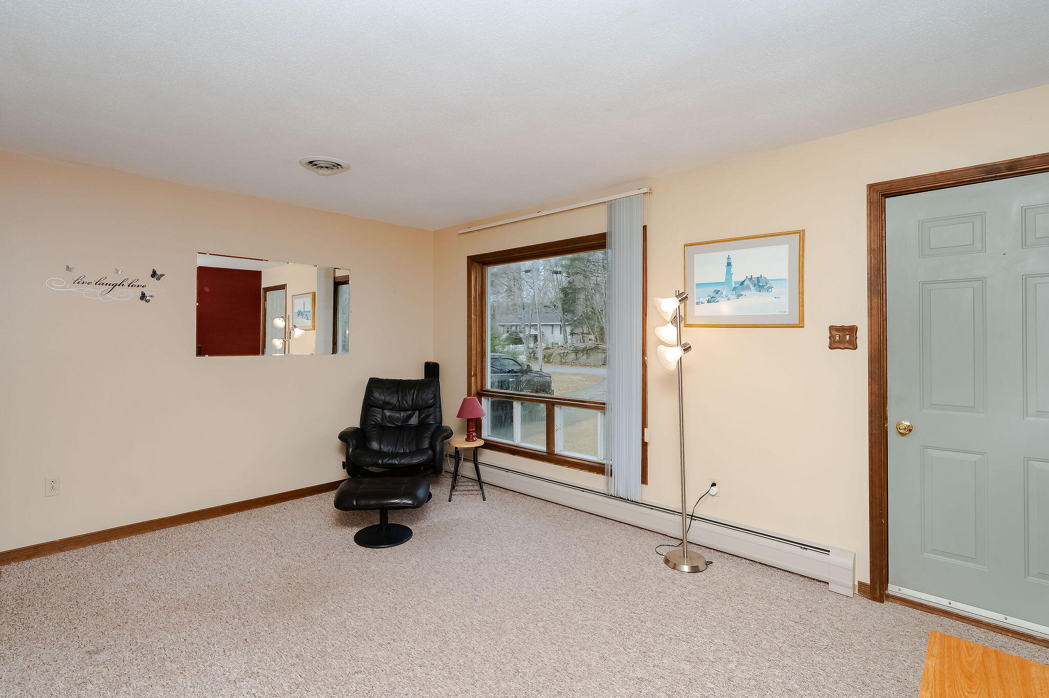 17 Dean Road York ME 03909