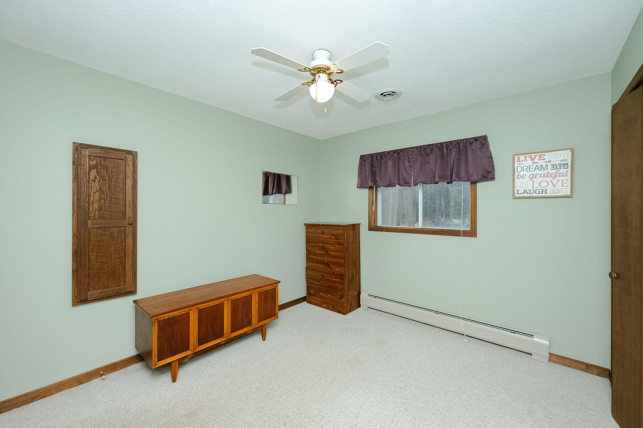 17 Dean Road York ME 03909