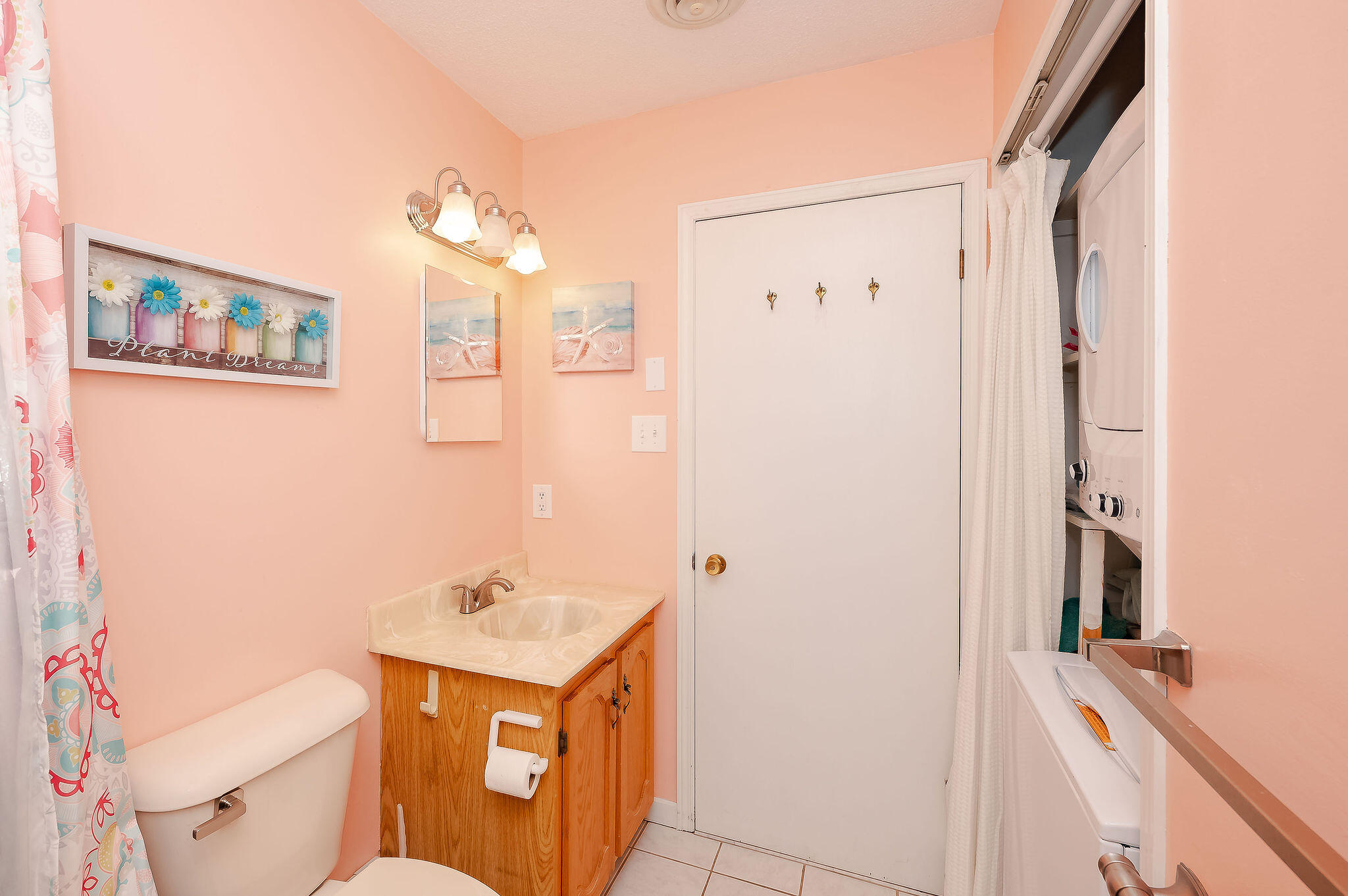 17 Dean Road York ME 03909