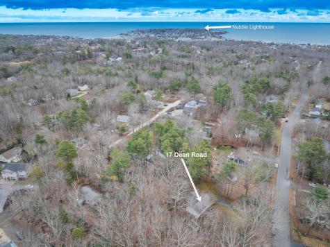 17 Dean Road York ME 03909