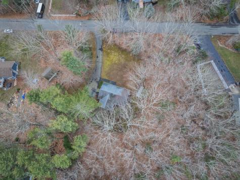 17 Dean Road York ME 03909