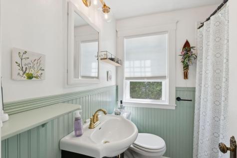 23 Andrews Road Bath ME 04530