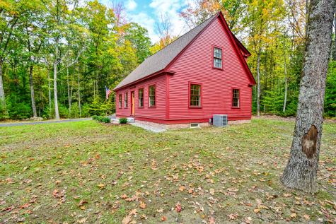 6 Lakewood Estates Rome ME 04963