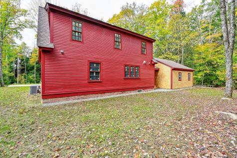 6 Lakewood Estates Rome ME 04963